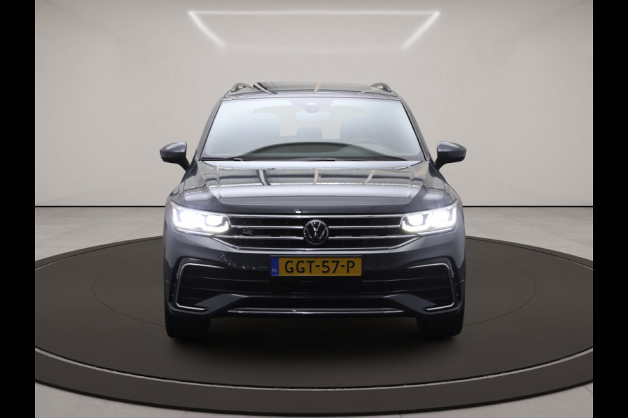 Volkswagen Tiguan 1.4 TSI eHybrid 245 PK R-Line Business, Panoramadak, Winterpakket, Adap. Cruise Control,