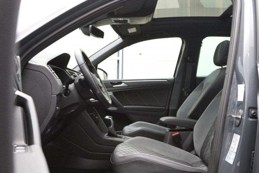 Volkswagen Tiguan 1.4 TSI eHybrid 245 PK R-Line Business, Panoramadak, Winterpakket, Adap. Cruise Control,