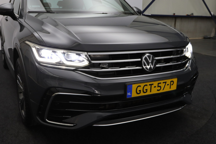 Volkswagen Tiguan 1.4 TSI eHybrid 245 PK R-Line Business, Panoramadak, Winterpakket, Adap. Cruise Control,