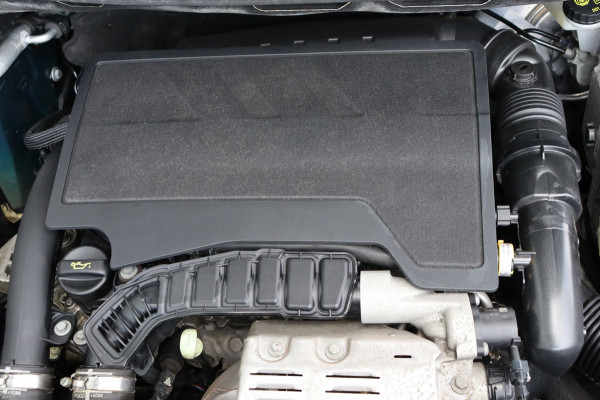 Peugeot 5008 1.2 PT Blue Active org.NL 7-persoons camera nw.model