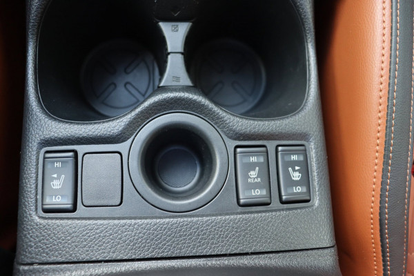 Nissan X-Trail 1.3 DIG-T Bus. org.NL Bose trekhaak el.dak stuur+stoelverw camera el.klep