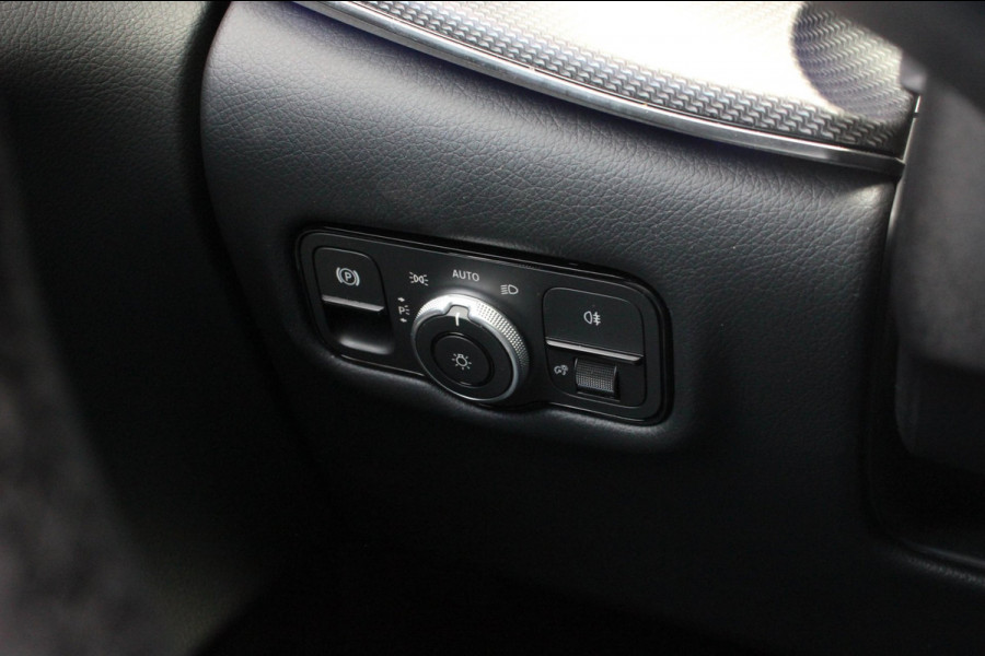 Mercedes-Benz V-Klasse 300d 4X4 EXTRA LANG AMG DC 240PK L3H1 DUBBEL CABINE / JB-EDITION / BILSTEIN SCHROEFSET/ NIGHT EDITION/ FULL