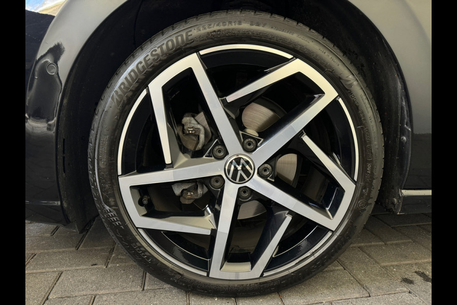 Volkswagen Golf 1.5 eTSI Style Keyles|Memory|Massage|IQ|Camera