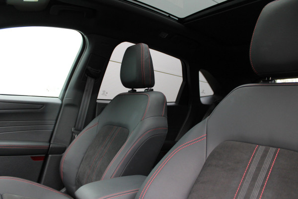 Ford Kuga 2.5 PHEV ST-Line X | Black Pack | Trekhaak | Panoramadak | AGR | Led | Head-up | B&O