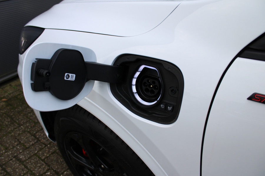 Ford Kuga 2.5 PHEV ST-Line X | Black Pack | Trekhaak | Panoramadak | AGR | Led | Head-up | B&O
