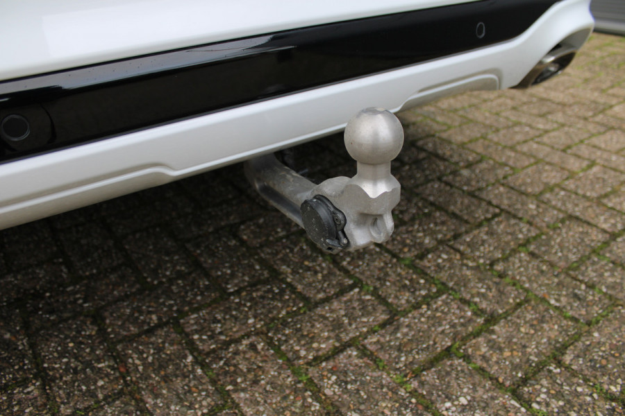 Ford Kuga 2.5 PHEV ST-Line X | Black Pack | Trekhaak | Panoramadak | AGR | Led | Head-up | B&O