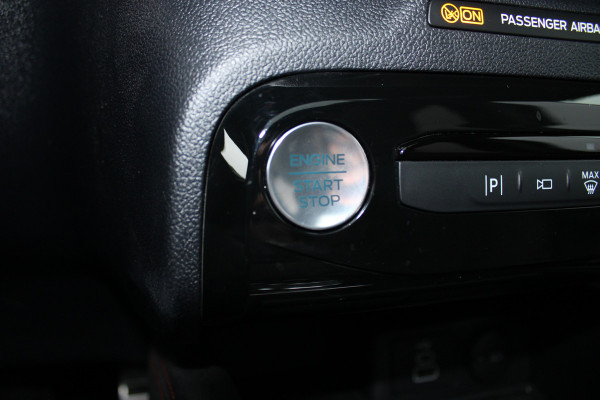 Ford Kuga 2.5 PHEV ST-Line X | Black Pack | Trekhaak | Panoramadak | AGR | Led | Head-up | B&O