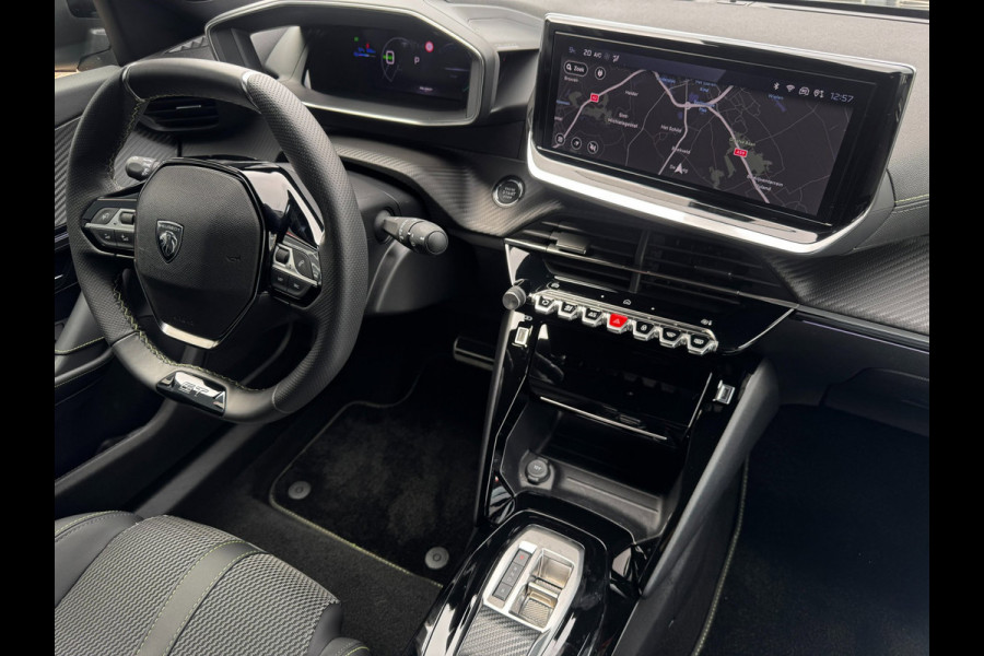 Peugeot e-2008 EV GT Avantage 54 kWh | 97% SOH | Camera 360 | NL-Auto | Adaptive Cruise | Navigatie | Virtual Cockpit
