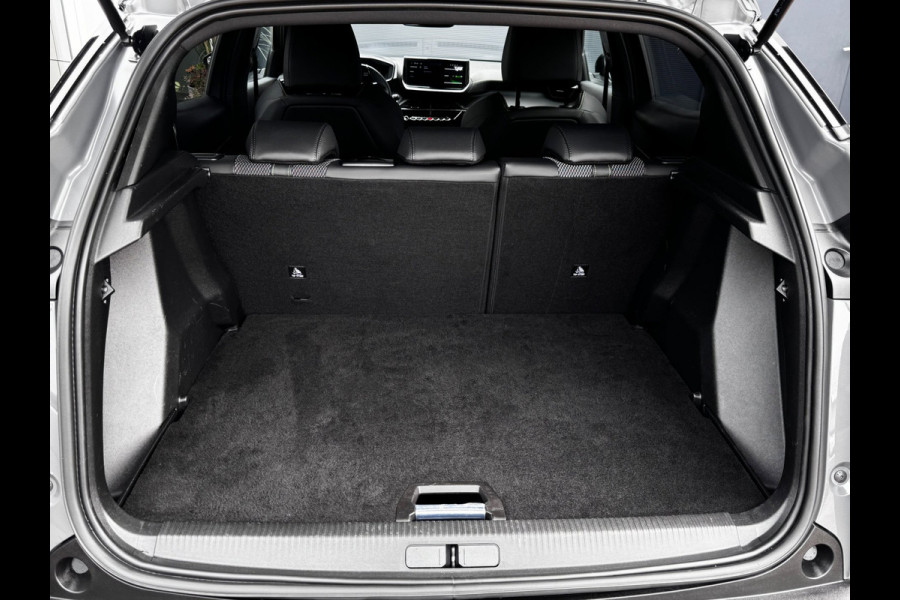 Peugeot e-2008 EV GT Avantage 54 kWh | 97% SOH | Camera 360 | NL-Auto | Adaptive Cruise | Navigatie | Virtual Cockpit