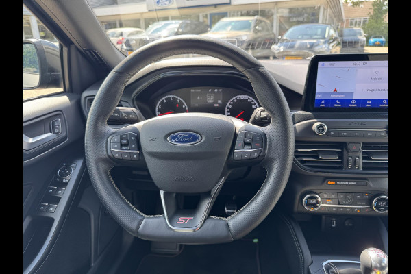 Ford FOCUS Wagon 2.3 EcoBoost ST-3 280pk | Adaptieve cruise control | Adaptieve LED |  Trekhaak | Winter Pack | Bang&Olufsen | Elektrische achterklep | Head up Display | Incl Orignele ST velgen