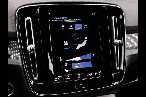 Volvo XC40 1.5 T5 Recharge R-Design NL-auto | Schuif- Kanteldak | H&K | Trekhaak | Stoelverwarming | Memory | Adaptive Cruise