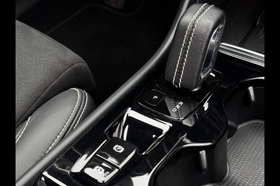 Volvo XC40 1.5 T5 Recharge R-Design NL-auto | Schuif- Kanteldak | H&K | Trekhaak | Stoelverwarming | Memory | Adaptive Cruise