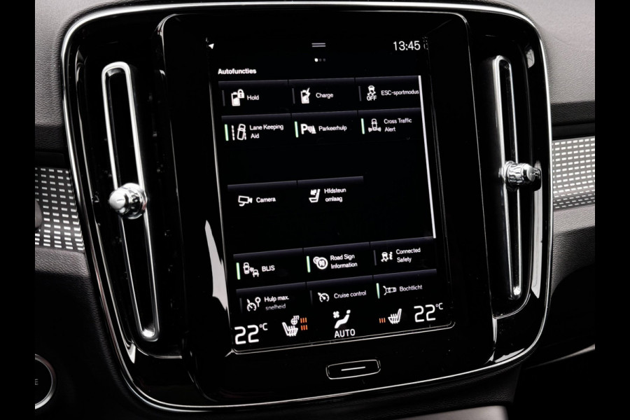 Volvo XC40 1.5 T5 Recharge R-Design NL-auto | Schuif- Kanteldak | H&K | Trekhaak | Stoelverwarming | Memory | Adaptive Cruise