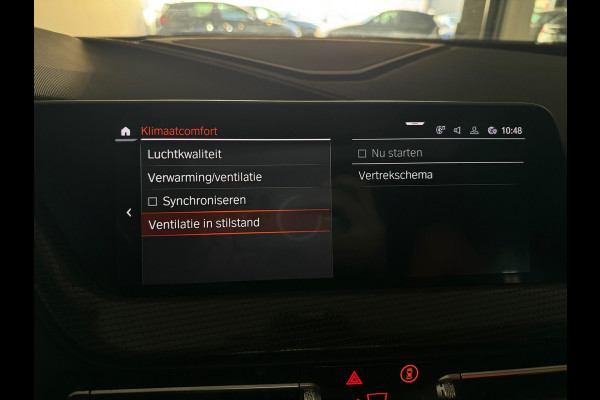 BMW 1-serie M135i xDrive Executive Pano|Keyless|Sfeer|HuD