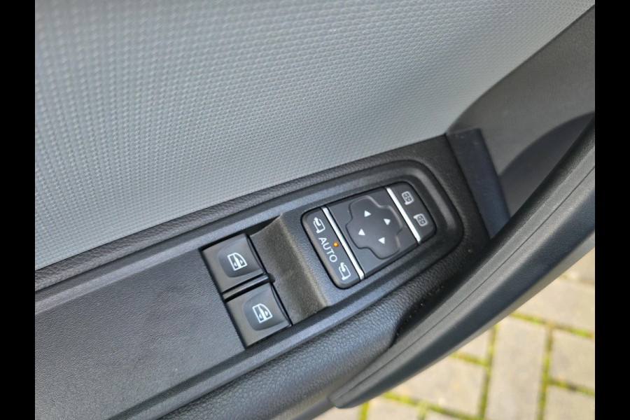 Nissan Townstar Tekna L1 45 kWh | Automaat | Half leder | Stoelverwarming | 360 Camera | Navigatie | Adaptivecruisecontrol |