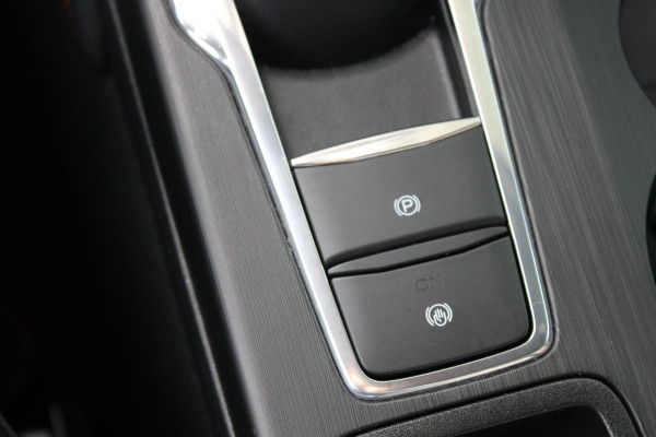 Ford Kuga 2.5 PHEV ST-Line X | Winterpack | Electrische achterklep | Adaptieve Cruise Control | B&O Sound