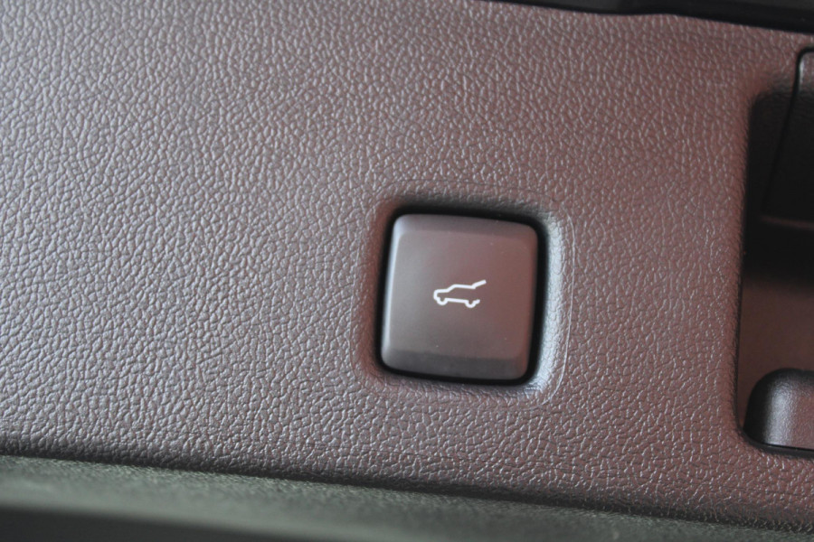 Ford Kuga 2.5 PHEV ST-Line X | Winterpack | Electrische achterklep | Adaptieve Cruise Control | B&O Sound