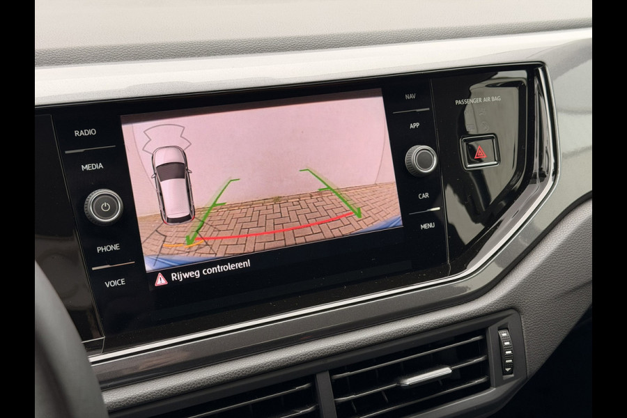 Volkswagen Polo 1.0 TSI Virtual 17'' LED ACC Camera CarPlay Navi Stoelverwarming