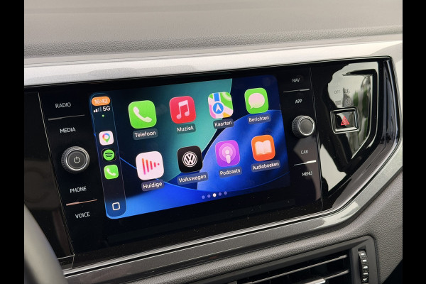 Volkswagen Polo 1.0 TSI Virtual 17'' LED ACC Camera CarPlay Navi Stoelverwarming