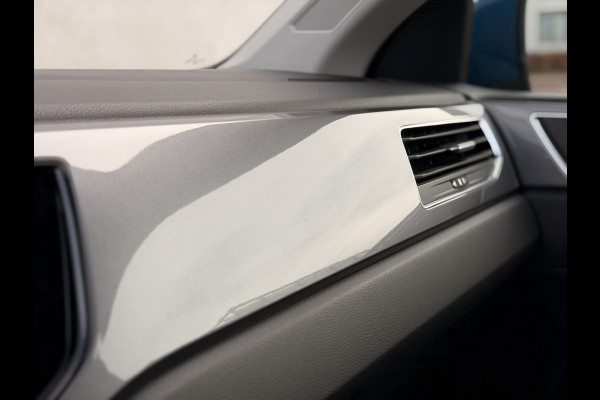 Volkswagen Polo 1.0 TSI Virtual 17'' LED ACC Camera CarPlay Navi Stoelverwarming