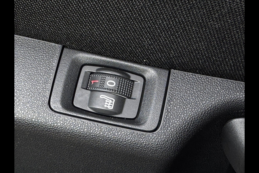 Citroën C3 1.2 PureTech Feel | Trekhaak | Stoelverwarming | Navigatie by App | Cruise Control