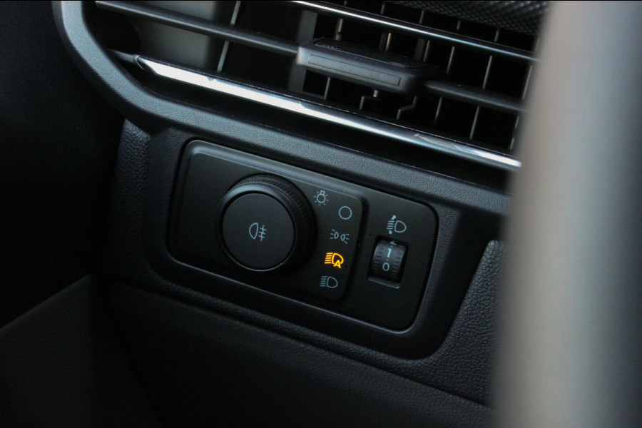 Ford E-Transit Cust. 340 L2H1 Limited 65 kWh 218PK / 2XSCHUIFDEUR / CAMERA / 328KM RANGE/APPLE CARPLAY/DRIVERS- PACK /FULL OPTIONS