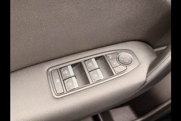 Renault Captur 1.0 TCe 90 Intens Carplay 360 Camera ACC Stoel Stuurverw Afn Trekhaak Navigatie Cruise Clima PDC D.A.B