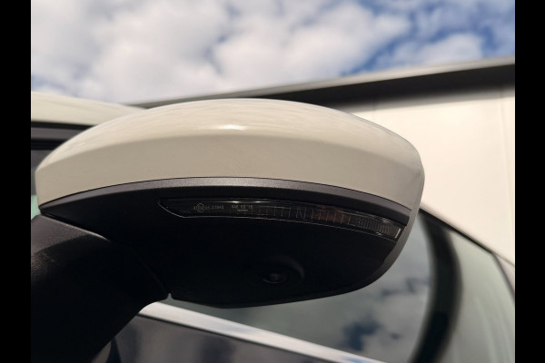 Renault Captur 1.0 TCe 90 Intens Carplay 360 Camera ACC Stoel Stuurverw Afn Trekhaak Navigatie Cruise Clima PDC D.A.B