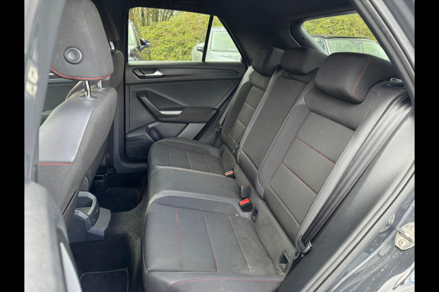 Volkswagen T-Roc 1.5 TSI 150PK DSG STYLE CAMERA/ACC/NAVI/CARPLAY