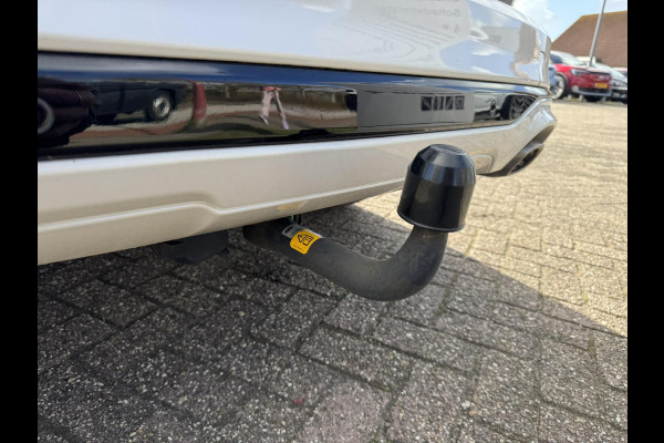 Ford Kuga 2.5 PHEV ST-Line X 225pk Afneembare Trekhaak | Panorama dak | Adaptieve Cruise | Winterpack | Head up Display | 1.500kg Trekgewicht