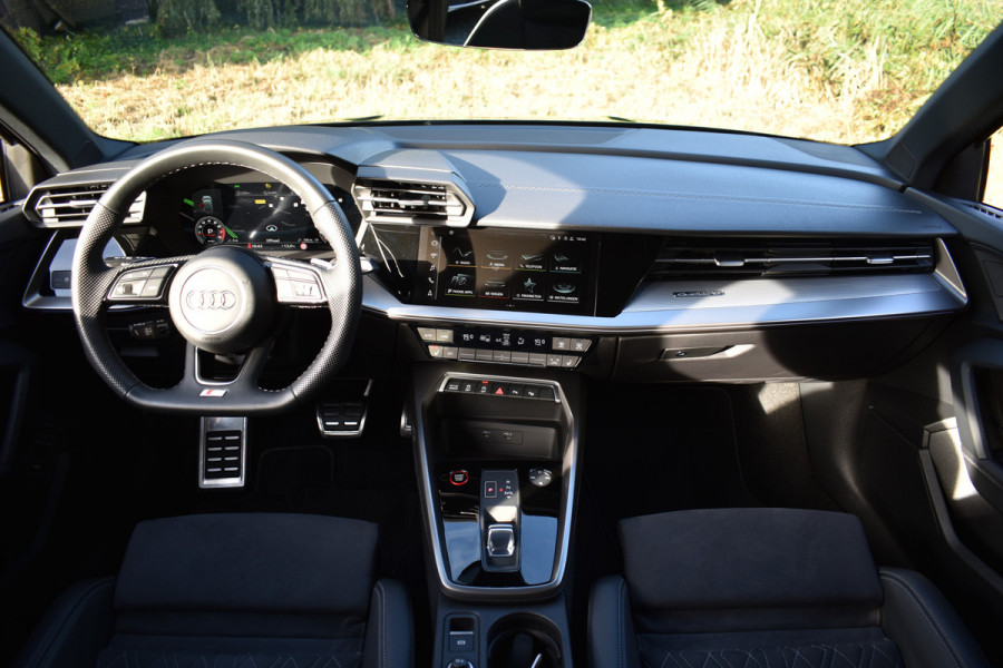 Audi S3 Sportback 2.0 TFSI S3 QUATTRO 310PK S-TRONIC S3-SPORT CAMERA/LEDER/CARPLAY