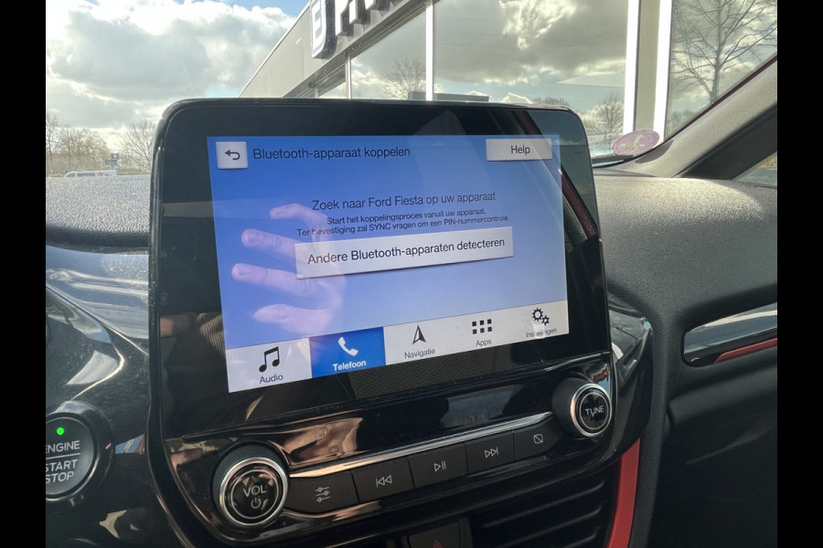 Ford Fiesta 1.0 EcoBoost ST-Line | Trekhaak | Spoiler | 18'' | Navigation Pack | Driver Assistance Pack | Climate | Cruise | Lichtpack | Zichtpack etc. etc.