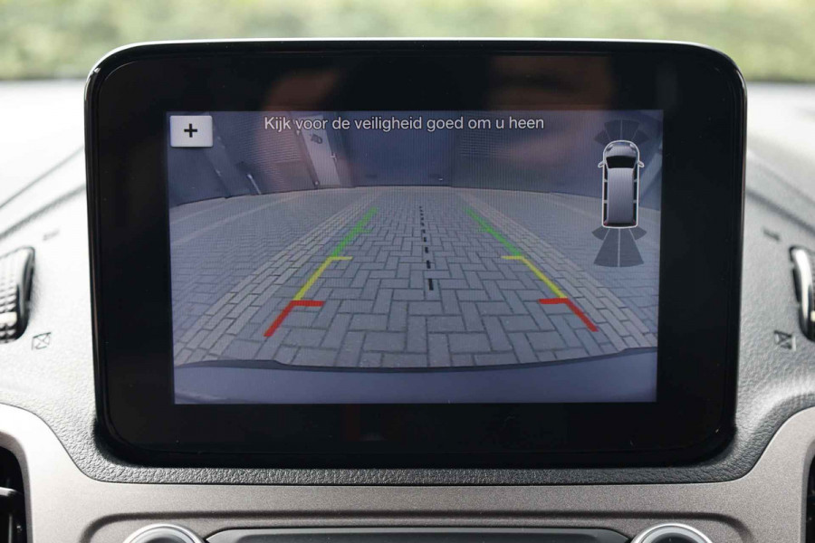 Ford Transit Connect 1.5 EcoBlue L2 | CarPlay | Camera | Navigatie | Cruise control | Trekhaak | Elek. ramen | Climate control | PDC | NAP Logisch | Nieuwe APK | Dealer onderhouden