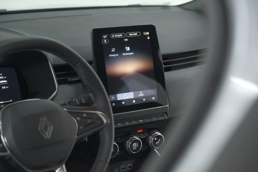 Renault Clio TCe 90 GPF techno | 360 Camera | Adaptieve Cruise Control | Navigatie | 9.3 Inch Groot Scherm