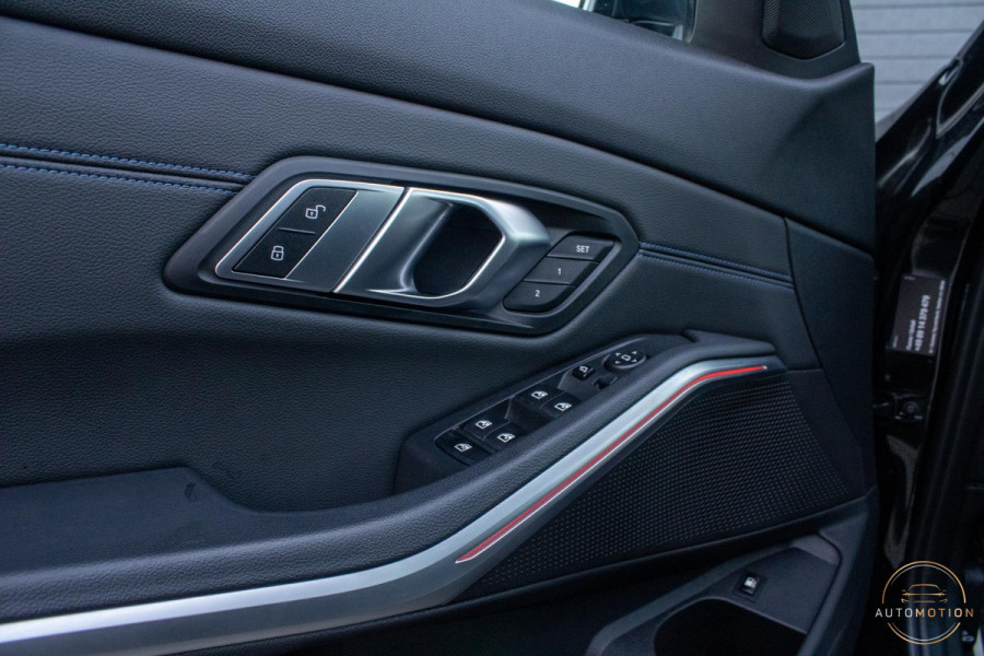 BMW 3-serie 330e PANO MEMORY M PAKKET CAMERA HUD TREKHAAK