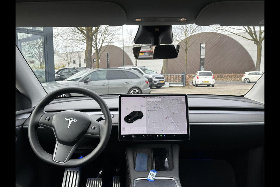 Tesla Model Y Long Range AWD 75 kWh SOH 88%|BTW|VAN €30.900,- NU VOOR SLECHTS €28.877,- Uw LENTEVOORDEEL €2.023,- | AFNEEMBARE TREKHAAK|DE HOOGVOLTACCU EN AANDRIJFLIJN GARANTIE TOT 2030 of 192.000KM| AUTOPILOT| STOEL+ STUURVERWARMING| ACHTERBANK VERWARMD