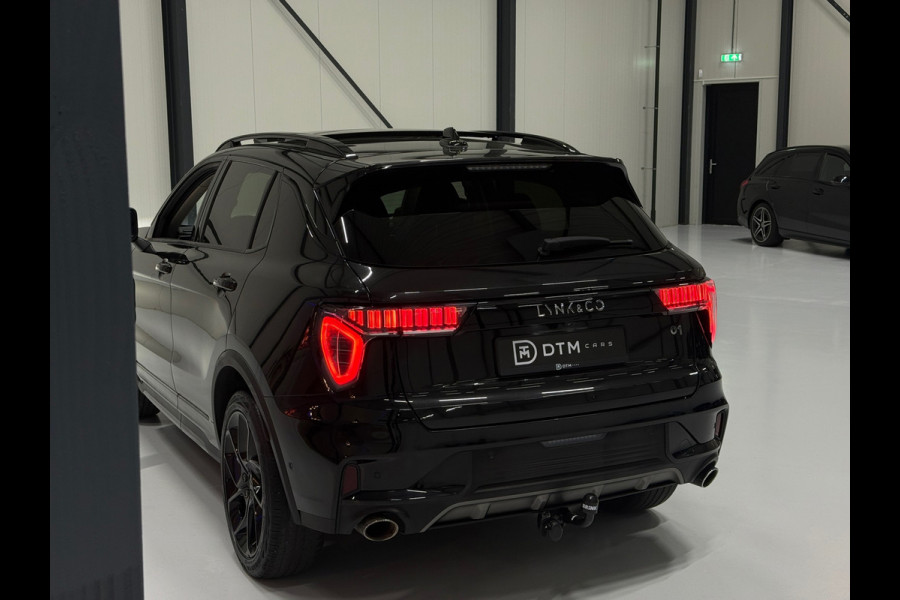 Lynk & Co RS Shadow Edition 01 1.5 262PK Pano 360° Navi Adapt cruise 262PK Elekr. Achterklep