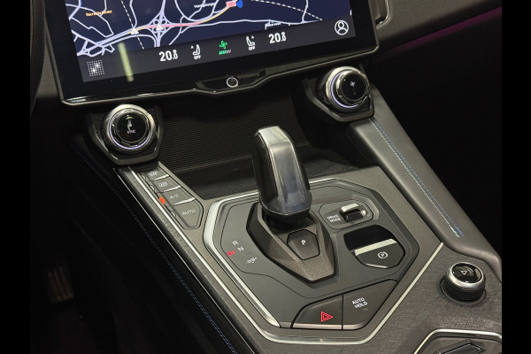 Lynk & Co RS Shadow Edition 01 1.5 262PK Pano 360° Navi Adapt cruise 262PK Elekr. Achterklep