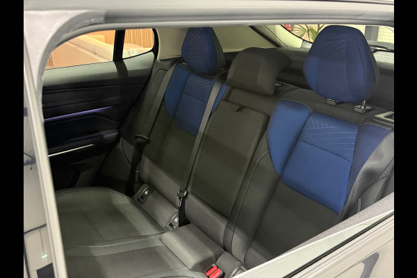 Lynk & Co RS Shadow Edition 01 1.5 262PK Pano 360° Navi Adapt cruise 262PK Elekr. Achterklep