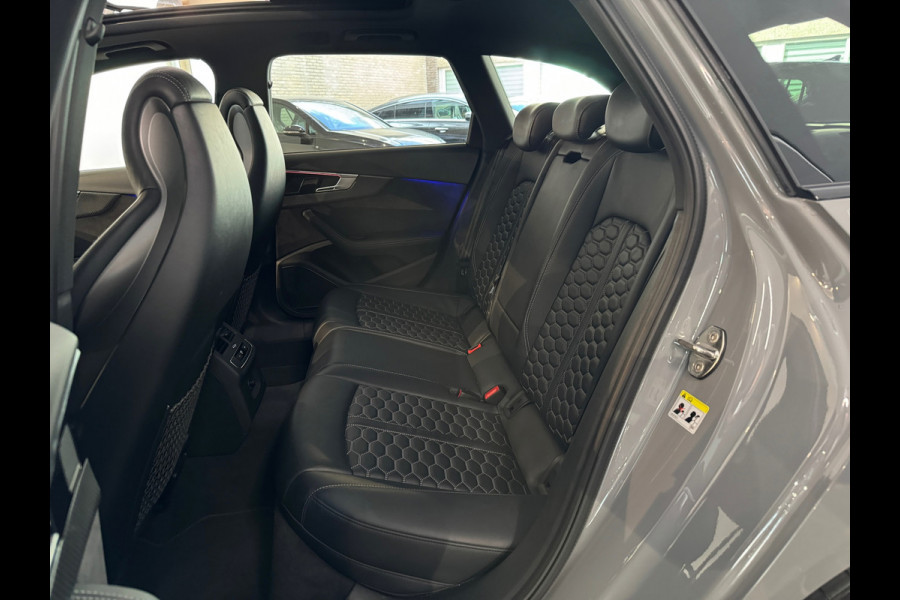 Audi RS4 Avant 2.9 TFSI quattro Ceramic|Pano|HuD|B&O|Massage