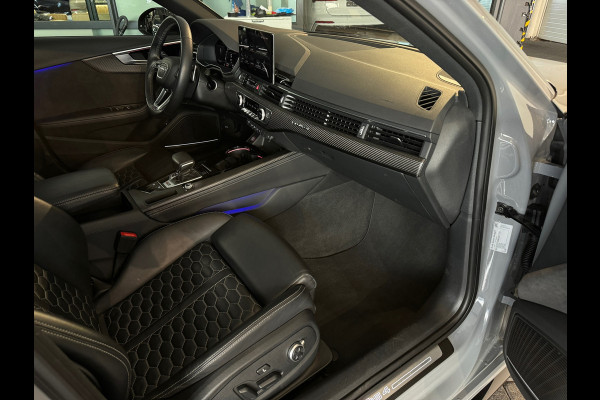 Audi RS4 Avant 2.9 TFSI quattro Ceramic|Pano|HuD|B&O|Massage
