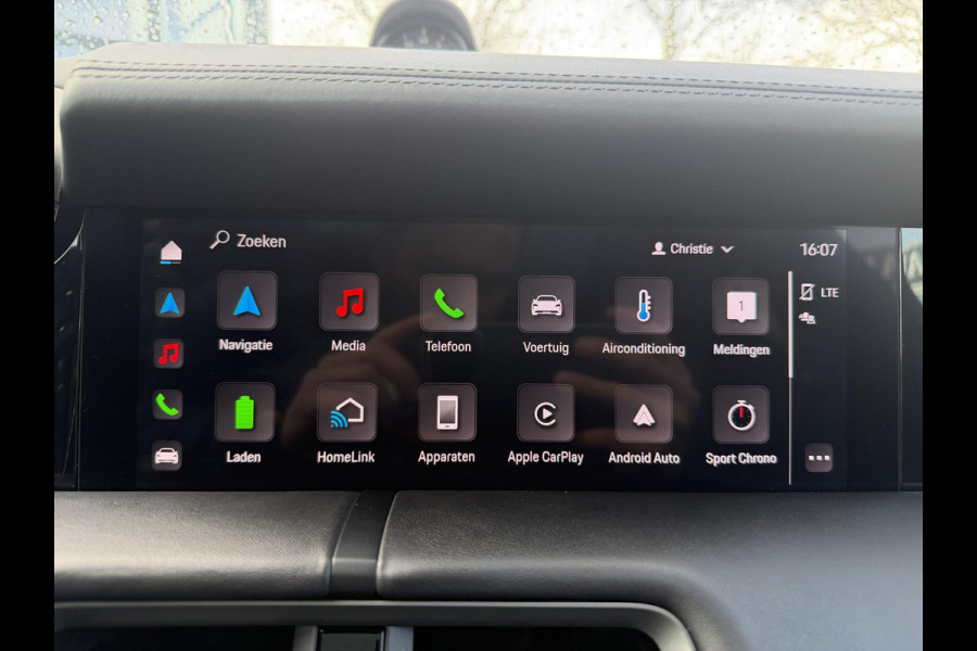 Porsche Taycan Performance 84 kWh VAN €79.900,- VOOR €74.440,- UW LENTEVOORDEEL: € 5.460,-! |SOH 100% | SPORT-CHRONO-PAKKET | CRUISE CONTROL ADAPTIEF MET STOP&GO | PANO | MEMORY SEATS  | 360 GRADEN CAMERA | VOLLE AUTO | 17.000KM |