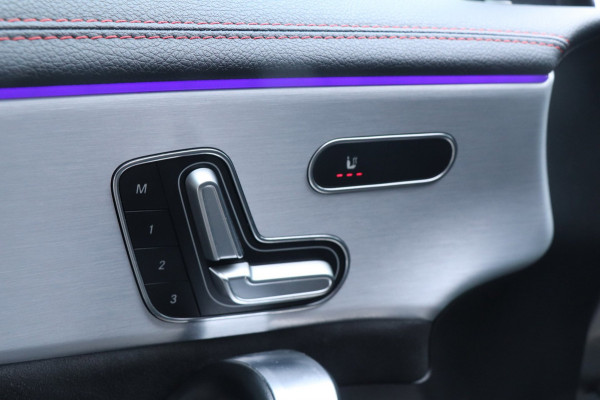 Mercedes-Benz CLA-Klasse 250 AMG | PANO | SFEERVERLICHTING | MEMORY | CAMERA