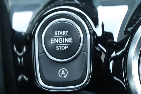 Mercedes-Benz CLA-Klasse 250 AMG | PANO | SFEERVERLICHTING | MEMORY | CAMERA