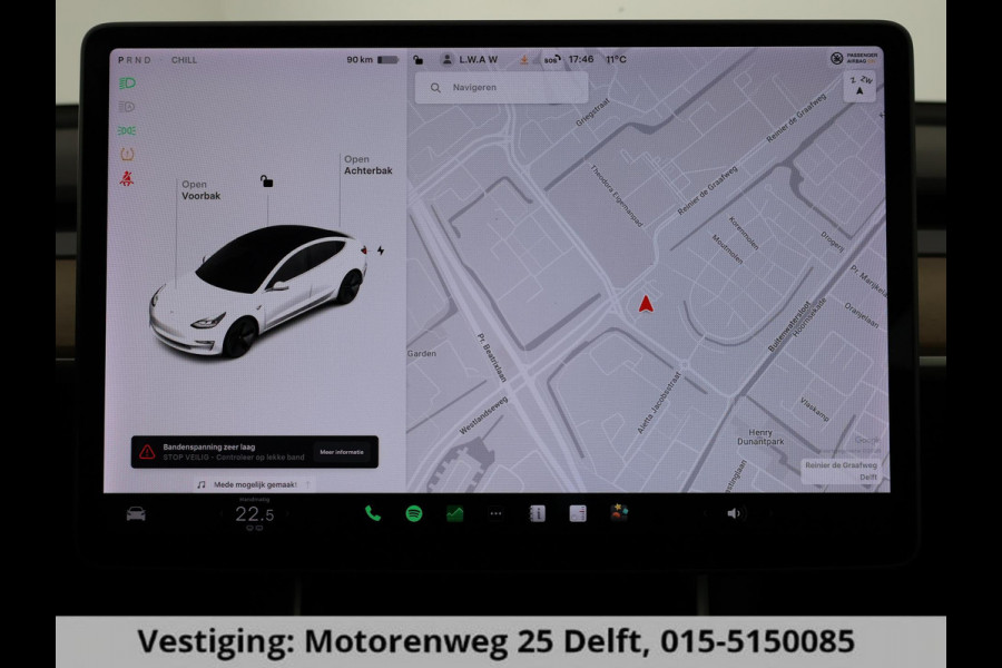 Tesla Model 3 Standard RWD Plus 60 kWh 1e EIG. SOH 92%!! GARANTIE TOT 2031* PARKEERSENSOREN V+A . PANORAMADAK . APPLE CARPLAY & ANDROID AUTO . STOELVERWARMING