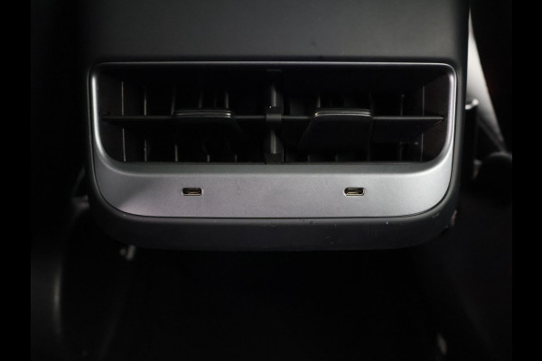 Tesla Model 3 Standard RWD Plus 60 kWh 1e EIG. SOH 92%!! GARANTIE TOT 2031* PARKEERSENSOREN V+A . PANORAMADAK . APPLE CARPLAY & ANDROID AUTO . STOELVERWARMING