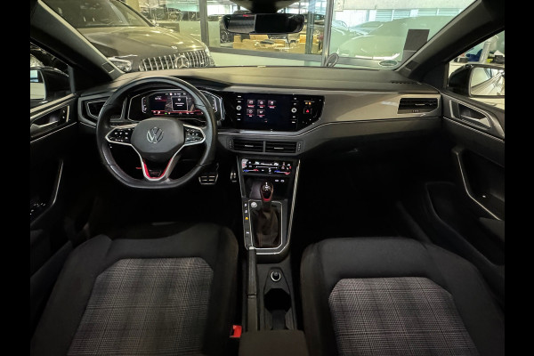 Volkswagen Polo 2.0 TSI GTI Sfeer|CarPlay|IQ|Keyless|Virtual