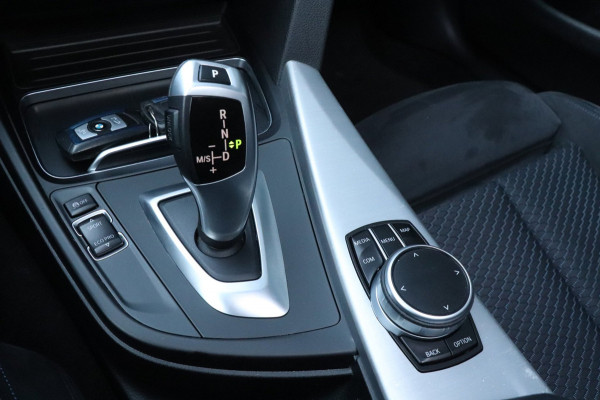 BMW 4 Serie Gran Coupé 418i M Sport | M-Pakket | Pano | Goed onderhouden!