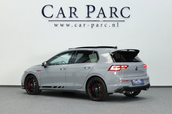 Volkswagen Golf 2.0 TSI GTI Clubsport 45 Jahre Edition 300+PK AKRAPOVIC/IQ/VIRTUAL/SFEER/PANO/LEER/CAM/LINE/ACC/12 MND GARANTIE!