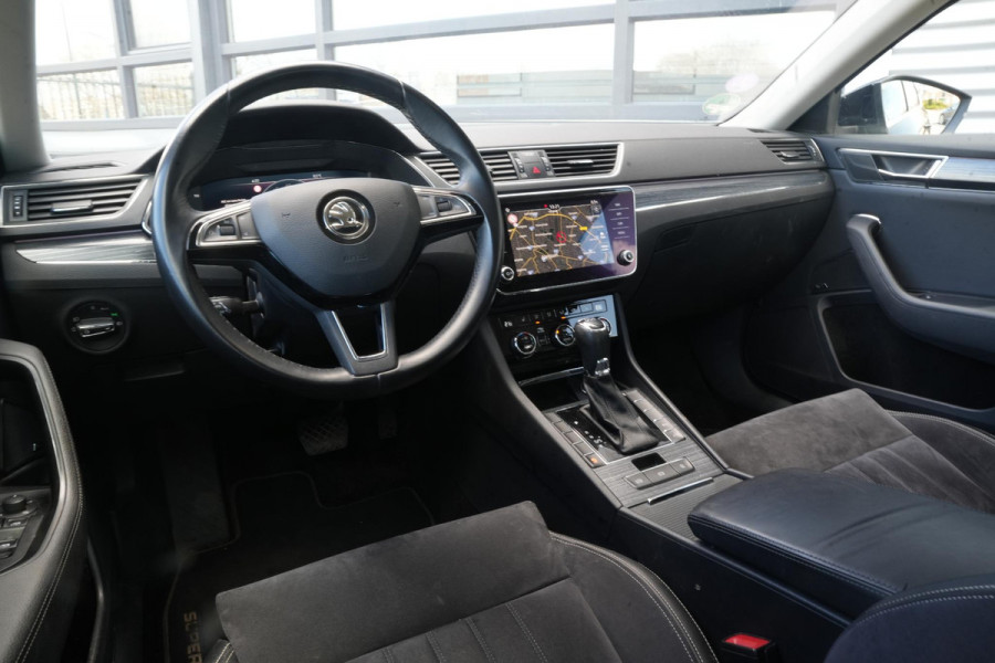 Škoda Superb 1.5 TSI ACT Business Edition Adaptieve Cruise Virtual Dash Leer Alcantara